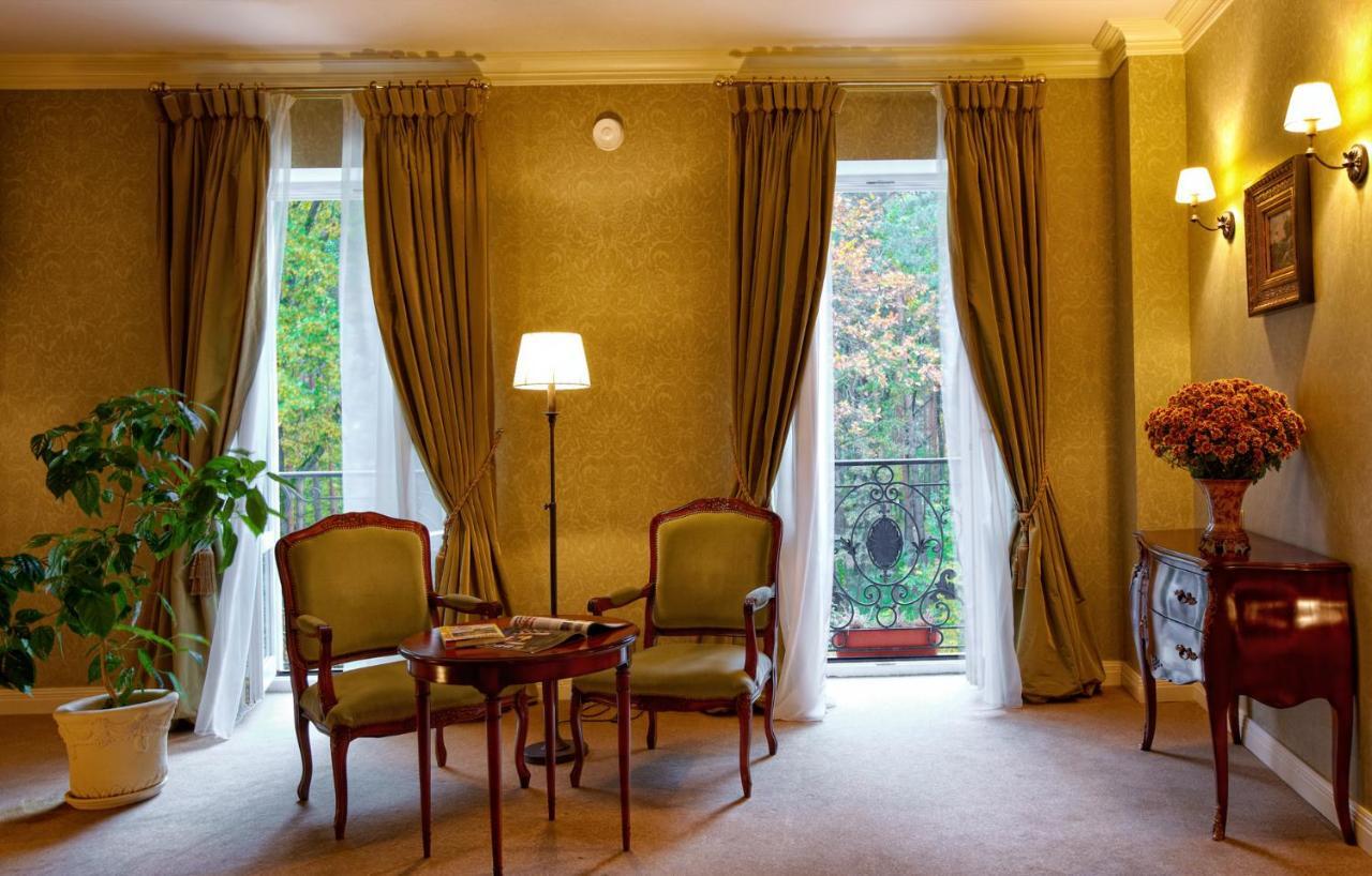 Kronon Park Hotel Grodno Luaran gambar